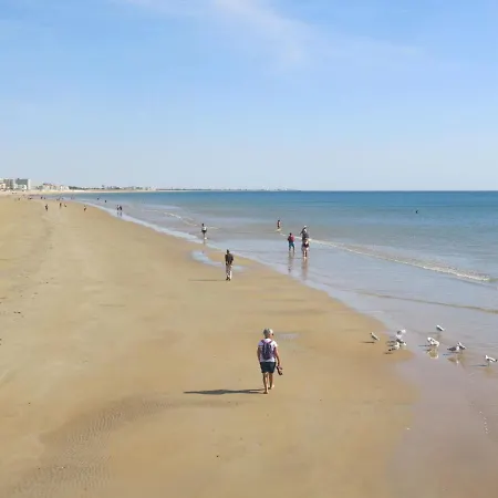 Vue -apt 2 Pieces-alcove-5 Pers- By Interhome Lejlighed Les Bains