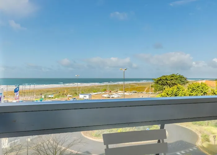 Vue -apt 2 Pieces-alcove-5 Pers- By Interhome Appartamento Les Bains